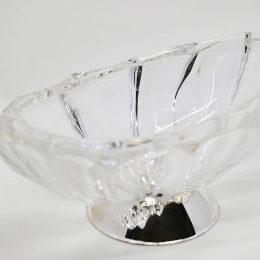 Elegant Crystal Glass Vase